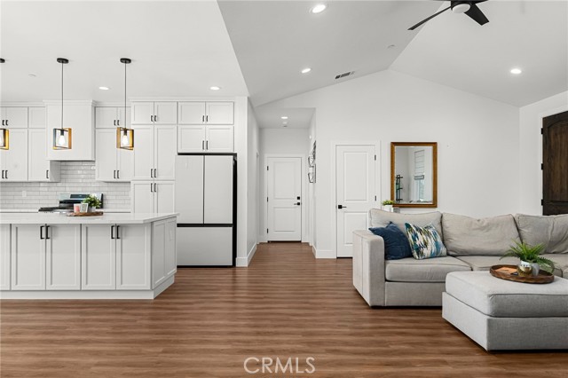 Detail Gallery Image 7 of 34 For 5755 Fickett Ln, Paradise,  CA 95969 - 3 Beds | 2 Baths