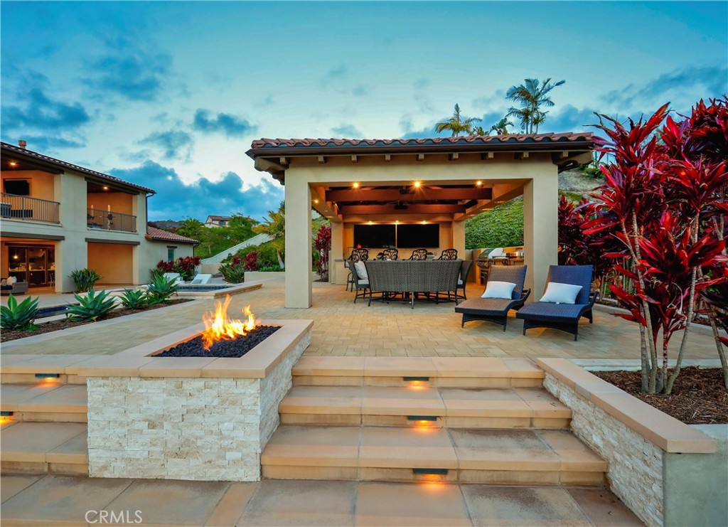 8461 Hinterland Drive - photo 5