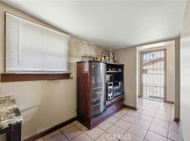 Detail Gallery Image 17 of 30 For 123 E 65th St, Los Angeles,  CA 90003 - 3 Beds | 2 Baths