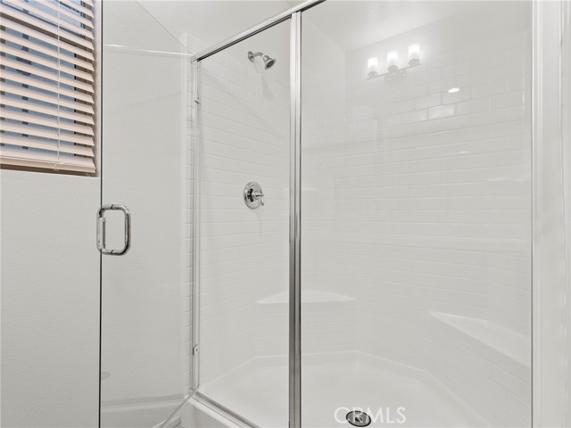 Detail Gallery Image 29 of 53 For 11238 N Mission Heights Dr, –,  CA 91345 - 3 Beds | 3 Baths