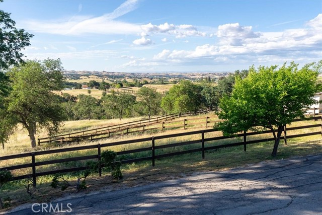 Image 70 of 73 For 6275 Twin Canyon