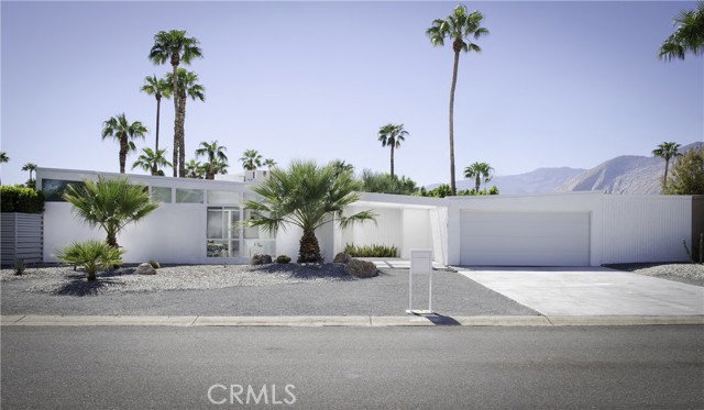 971 E Alexander Way, Palm Springs, CA 92262