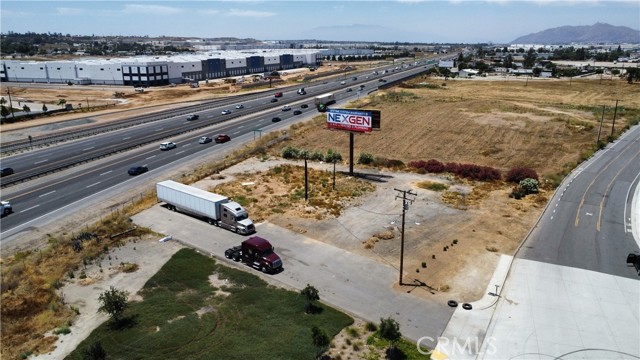 MLS# SW23107639