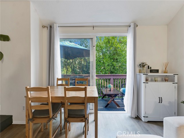 Detail Gallery Image 6 of 45 For 7050 Shoup Ave #225 #225,  Canoga Park,  CA 91303 - 1 Beds | 1 Baths