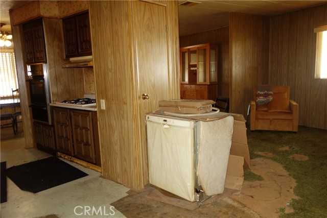 Detail Gallery Image 8 of 18 For 770 S Lyon, Hemet,  CA 92543 - 2 Beds | 2 Baths