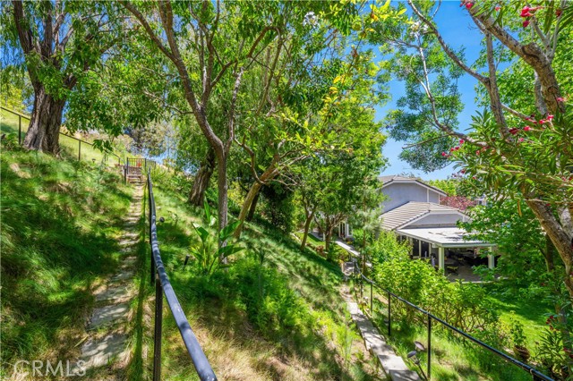 685 Vista Coto Verde, Camarillo CA: https://media.crmls.org/medias/76244ce9-6810-4ef1-90d0-c741bd623345.jpg