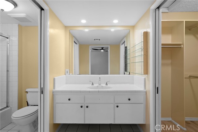 Detail Gallery Image 19 of 50 For 809 Highland Dr, La Canada Flintridge,  CA 91011 - 5 Beds | 5 Baths