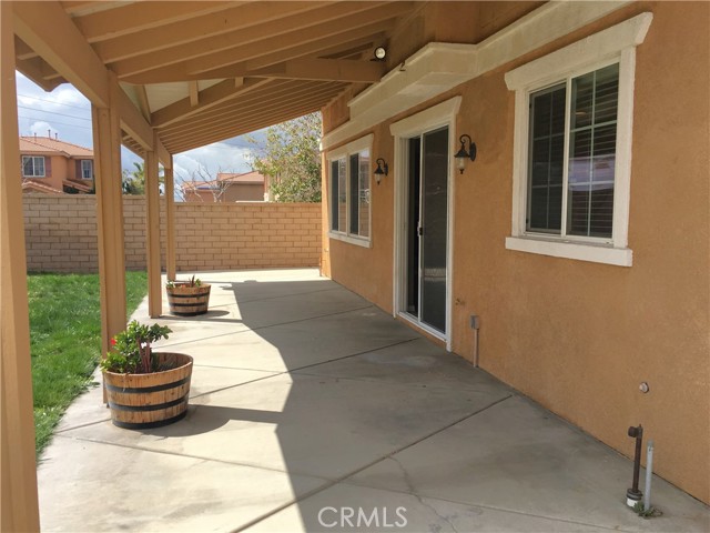 Detail Gallery Image 19 of 20 For 15213 Hawk, Fontana,  CA 92336 - 3 Beds | 2/1 Baths