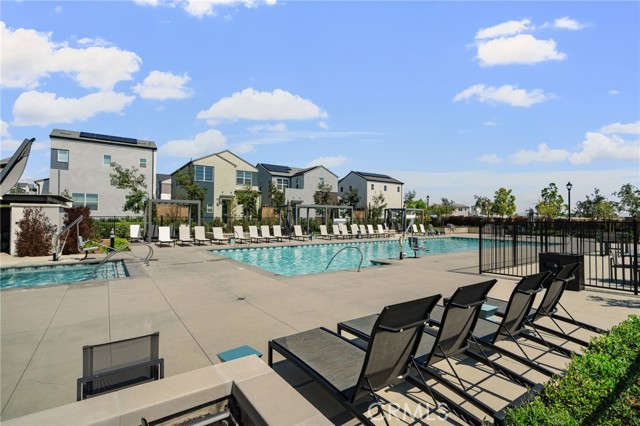 Detail Gallery Image 38 of 43 For 4465 S Grant Paseo, Ontario,  CA 91762 - 2 Beds | 2/1 Baths