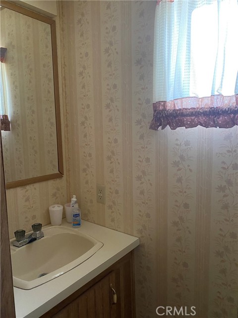 Detail Gallery Image 16 of 21 For 171 Havasu #171,  Needles,  CA 92363 - 2 Beds | 1 Baths