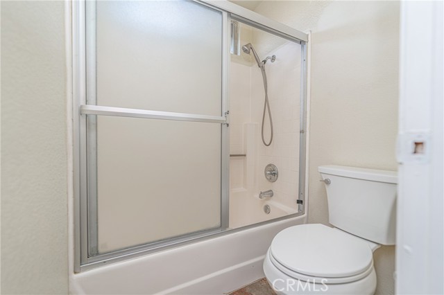 Detail Gallery Image 21 of 34 For 12194 Stonegate Dr, Victorville,  CA 92392 - 3 Beds | 2/1 Baths