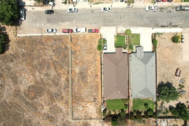 970 South Florez Street, Colton CA: https://media.crmls.org/medias/762802aa-26c5-49a0-8b31-13874f877fd9.jpg