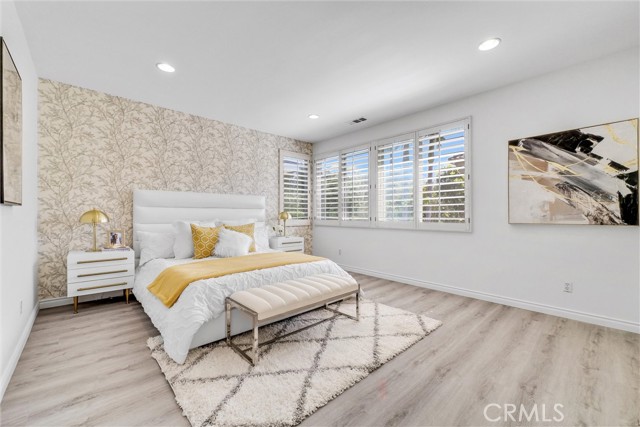 Detail Gallery Image 14 of 27 For 64 Montrose, Irvine,  CA 92620 - 4 Beds | 2/1 Baths