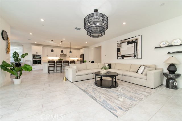 Detail Gallery Image 16 of 54 For 295 Autumn Way, Rancho Mission Viejo,  CA 92675 - 5 Beds | 4 Baths