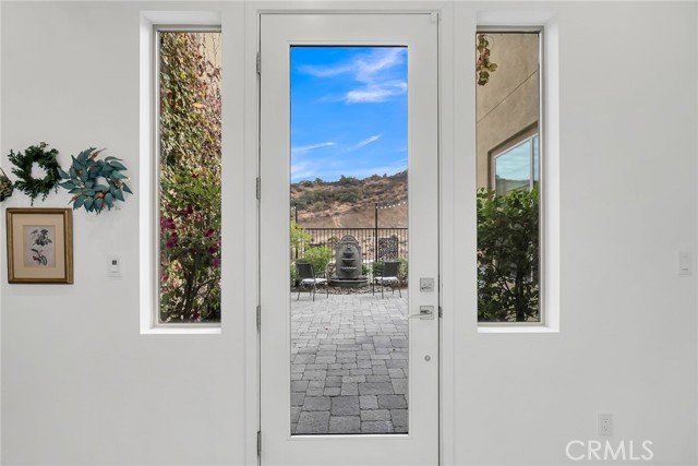 Detail Gallery Image 11 of 27 For 4235 Horvath St #108,  Corona,  CA 92883 - 3 Beds | 3/1 Baths