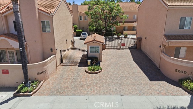 Front Image Thumbnail for CRSR26164689