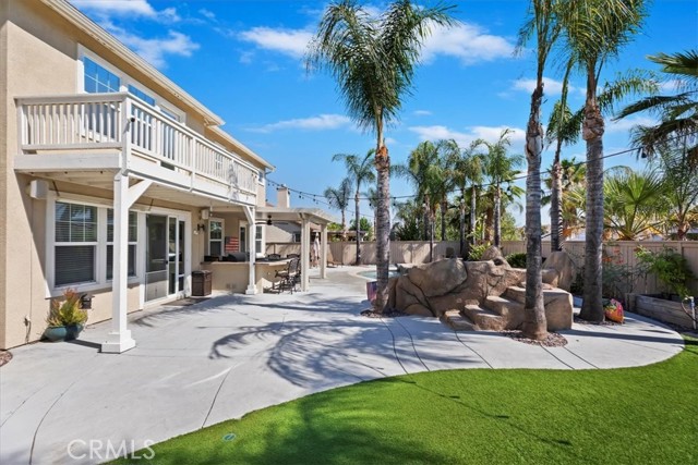 8214 Lavender Lane, Riverside CA: https://media.crmls.org/medias/762b187a-6e36-4982-8353-5e2b79ca8f02.jpg