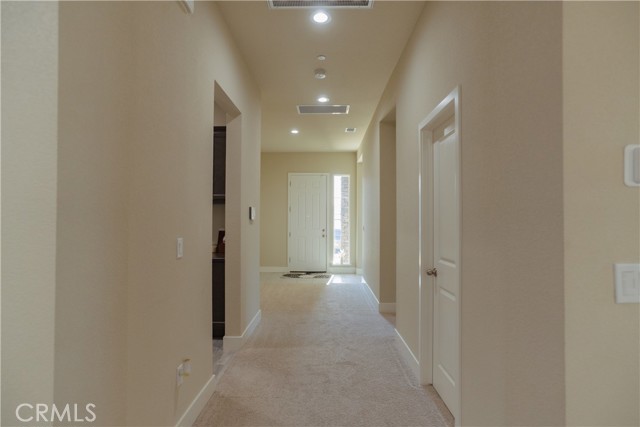 Detail Gallery Image 5 of 50 For 2374 Paramount Ln, Manteca,  CA 95337 - 3 Beds | 2/1 Baths