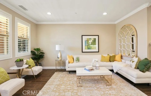 Detail Gallery Image 2 of 24 For 1510 El Paseo, Lake Forest,  CA 92610 - 3 Beds | 2/1 Baths