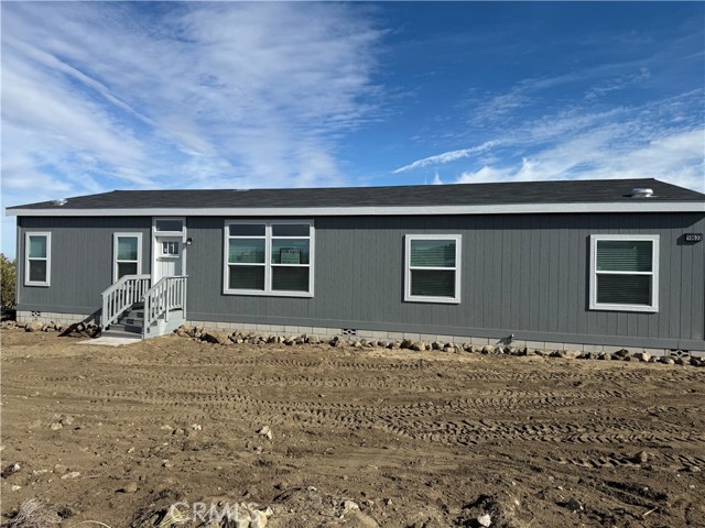 10633 Bromley Road, Pinon Hills CA: https://media.crmls.org/medias/762c0a3e-25f0-48b0-9d48-c94e504d6236.jpg