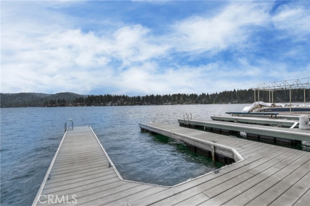 0 N376A - North Shore, Lake Arrowhead CA: https://media.crmls.org/medias/762c8754-5c6e-4510-9085-b39d95f3827d.jpg