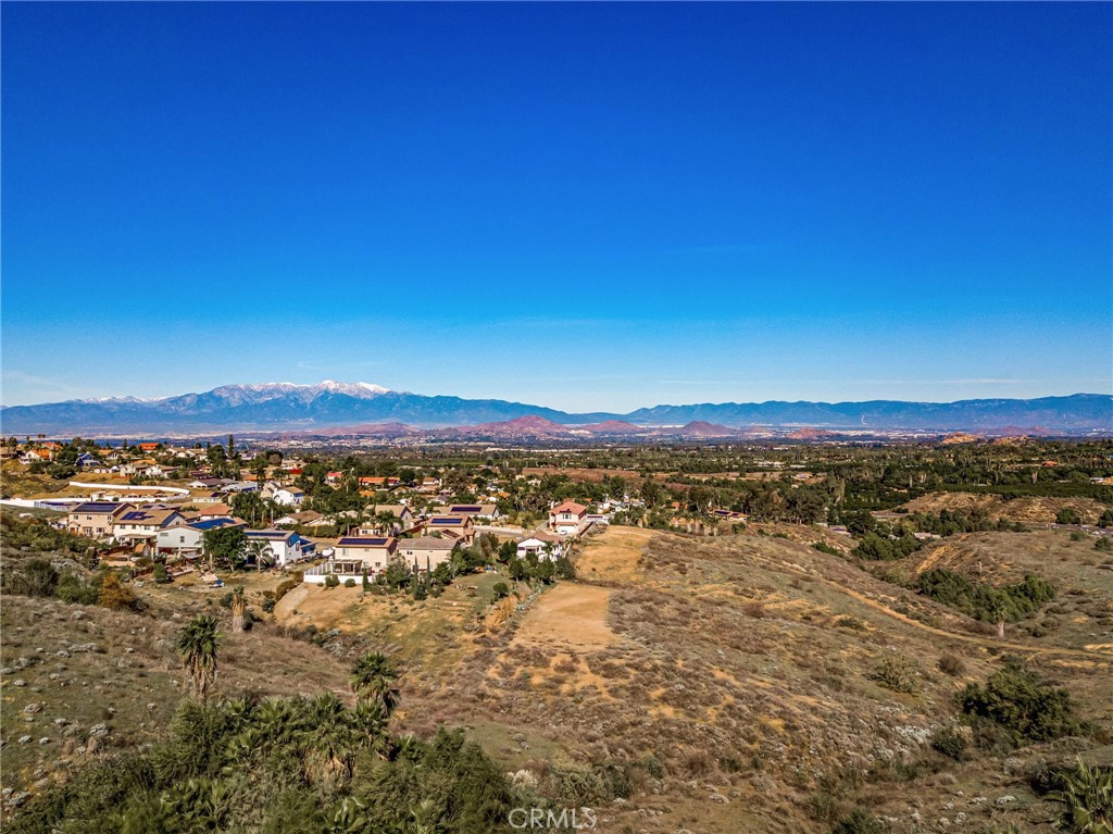 MLS #OC25274602 image #60