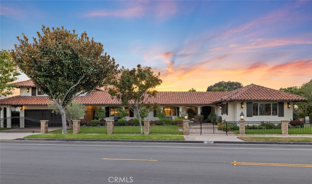 1511 Santiago Drive