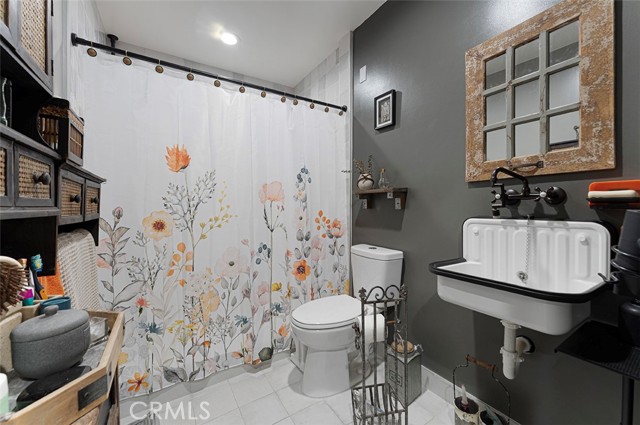 3794 Whirlaway Ln, Chino Hills CA: https://media.crmls.org/medias/762e01b3-797b-477b-a6c7-5cefbcfc4e55.jpg