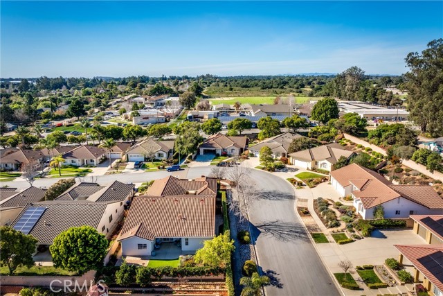 Detail Gallery Image 4 of 46 For 959 Vista Verde, Nipomo,  CA 93444 - 4 Beds | 3 Baths