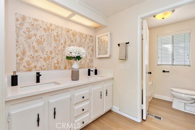 Detail Gallery Image 22 of 32 For 5625 Greenbriar Dr, Yorba Linda,  CA 92887 - 3 Beds | 2 Baths