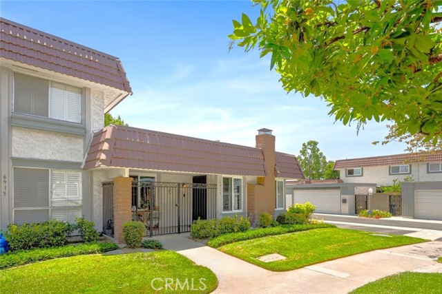 Front Image Thumbnail for CRPW26156943