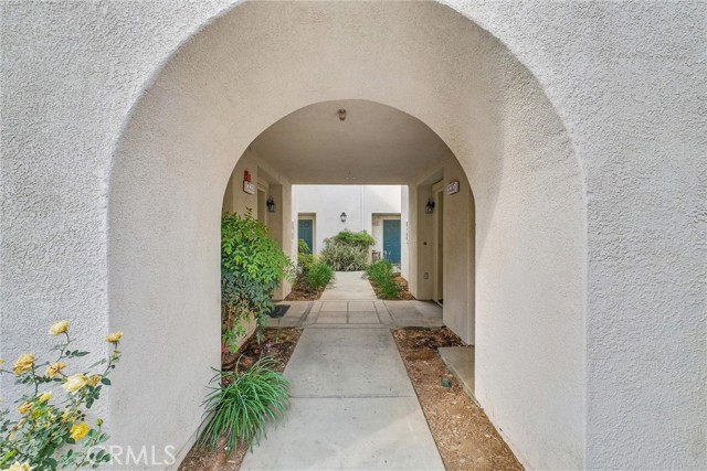 Detail Gallery Image 3 of 35 For 36365 Grazia, Winchester,  CA 92596 - 2 Beds | 2 Baths