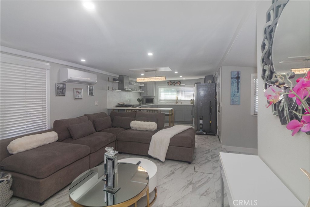 MLS #IV25257879 image #9