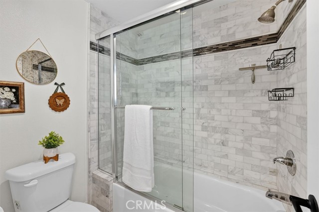 Detail Gallery Image 42 of 60 For 24448 Hampton Drive #C, Valencia,  CA 91355 - 3 Beds | 3 Baths