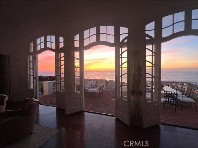 605 Paseo Del Mar, Palos Verdes Estates CA: https://media.crmls.org/medias/7631ac2d-bfd9-4b33-9c2f-390d9acabc01.jpg
