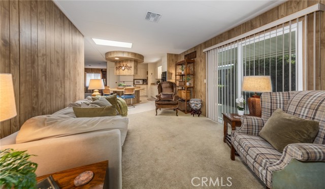 Detail Gallery Image 12 of 23 For 1423 Century, Redlands,  CA 92374 - 2 Beds | 2 Baths