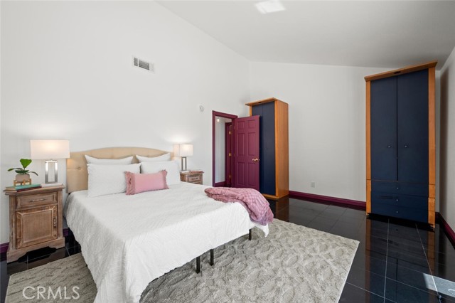 Detail Gallery Image 16 of 44 For 757 Horseshoe Cir, Vista,  CA 92081 - 3 Beds | 2 Baths
