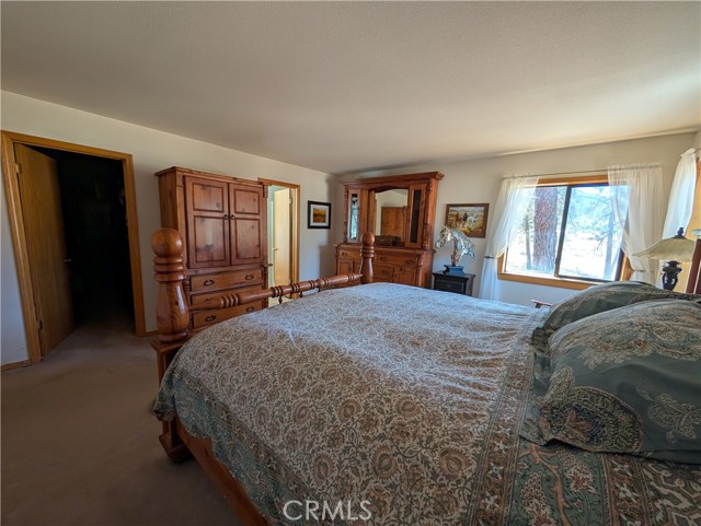 1575 Petersen Lane, Frazier Park CA: https://media.crmls.org/medias/763325f4-5c1c-4b92-91f5-12395b3369be.jpg