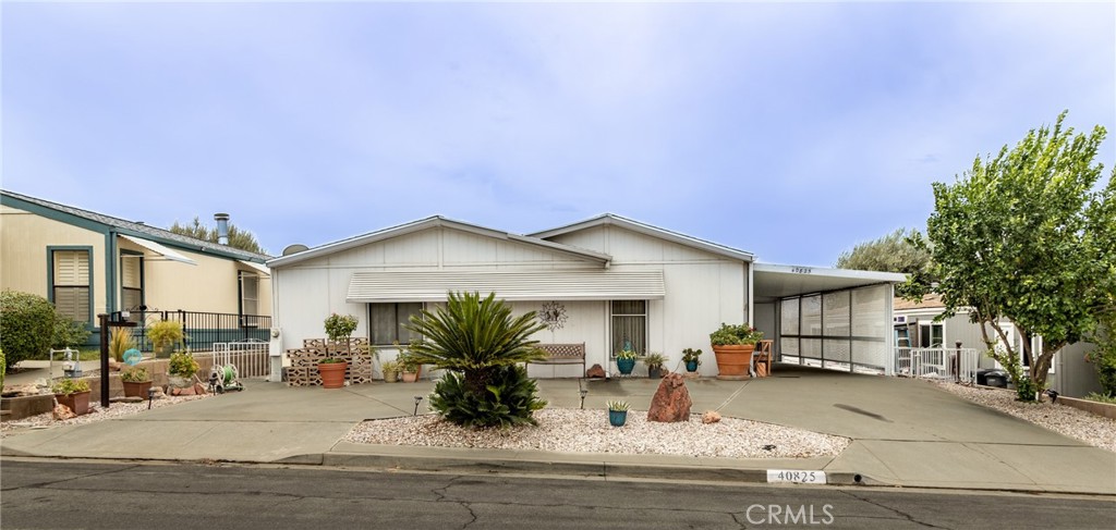 40825 Laredo Trail