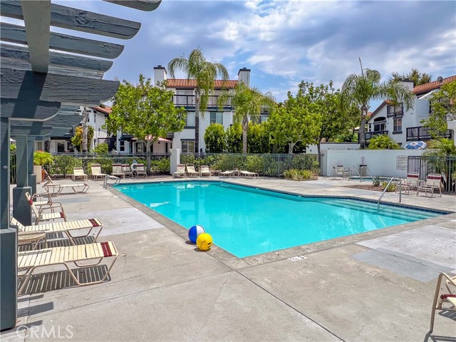 40 Lobelia, Rancho Santa Margarita CA: https://media.crmls.org/medias/76364dd6-77fd-4990-9313-bdae7af0cf32.jpg