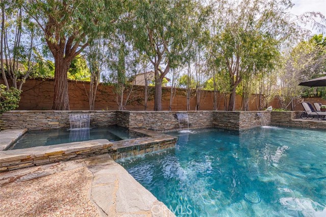 Detail Gallery Image 6 of 71 For 26582 Paseo Callado, San Juan Capistrano,  CA 92675 - 5 Beds | 5/1 Baths