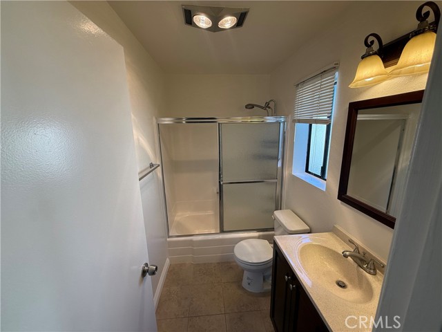 Detail Gallery Image 16 of 16 For 13730 Sherman Way #201,  Van Nuys,  CA 91405 - 1 Beds | 1 Baths