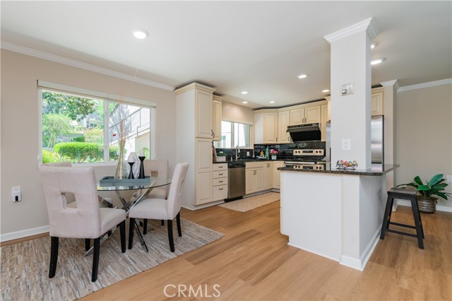 Detail Gallery Image 8 of 38 For 3438 Bahia Blanca #B,  Laguna Woods,  CA 92637 - 2 Beds | 2 Baths