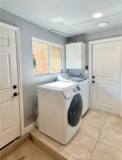 5433 Beeler Avenue, Woodland Hills CA: https://media.crmls.org/medias/7638f3cf-6bfd-415a-9aed-8deabc712b65.jpg