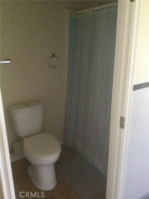 Detail Gallery Image 17 of 21 For 2315 J St, Eureka,  CA 95501 - 3 Beds | 2 Baths