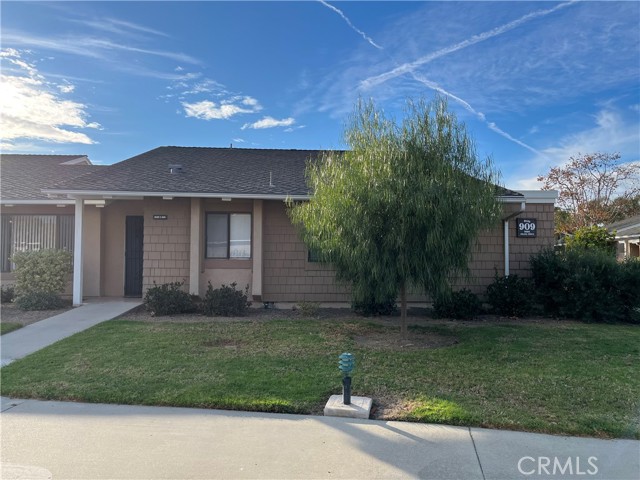 Detail Gallery Image 1 of 15 For 8565 Colusa Cir 909e,  Huntington Beach,  CA 92646 - 3 Beds | 2/1 Baths