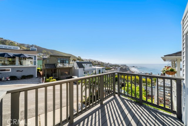 Detail Gallery Image 15 of 36 For 170 Mcaulay, Laguna Beach,  CA 92651 - 3 Beds | 1/1 Baths