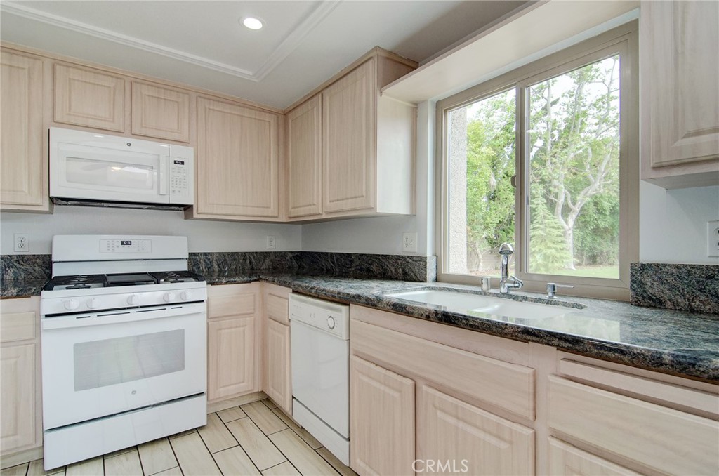 763a2a44 9fe0 4de5 Bed6 9464f2bd248e