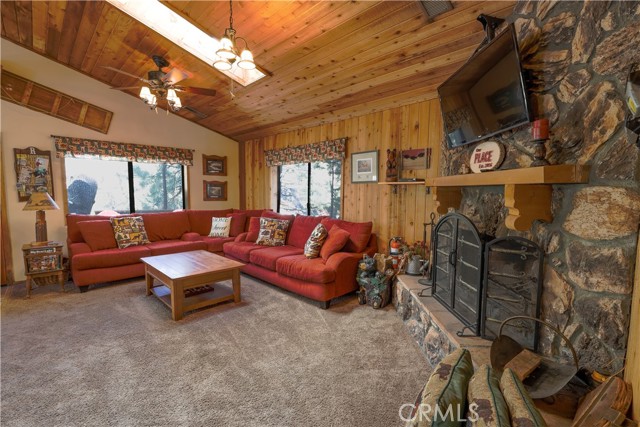 Detail Gallery Image 5 of 20 For 1021 Villa Grove, Big Bear City,  CA 92314 - 2 Beds | 2 Baths