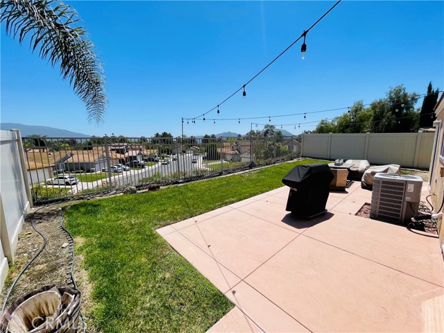 Detail Gallery Image 25 of 38 For 31926 Calle Novelda, Temecula,  CA 92592 - 3 Beds | 2 Baths